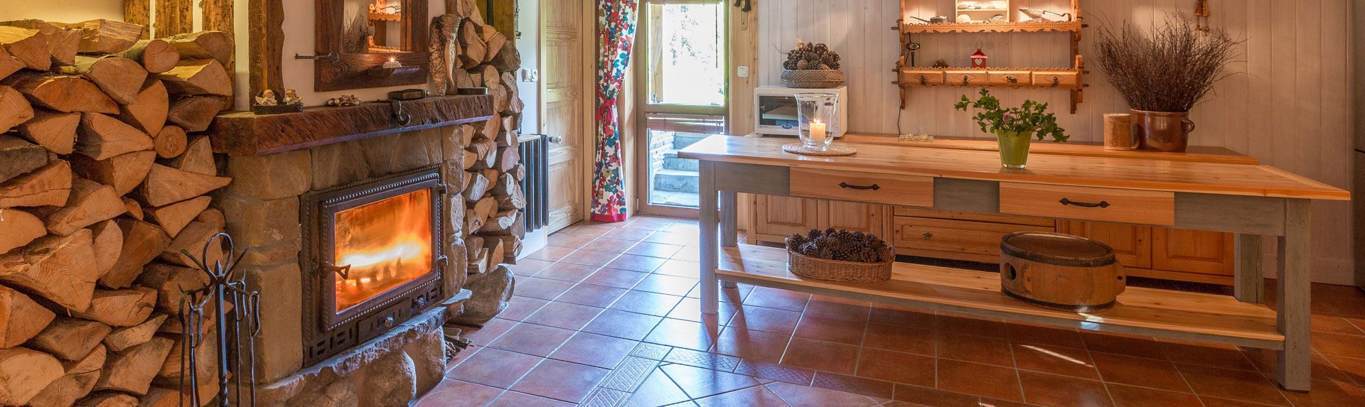 SOSNA willa góry Tatry Zakopane Kościelisko noclegi wypoczynek w Polsce